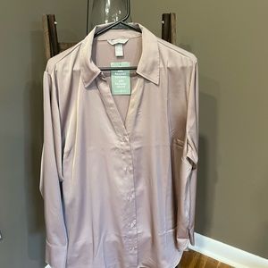 Lightweight, silky long sleeve top!